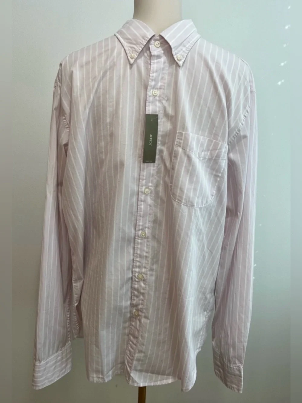 J. Crew Secret Wash Classic Fit Cotton Poplin Shirt in Robert Lilac White
